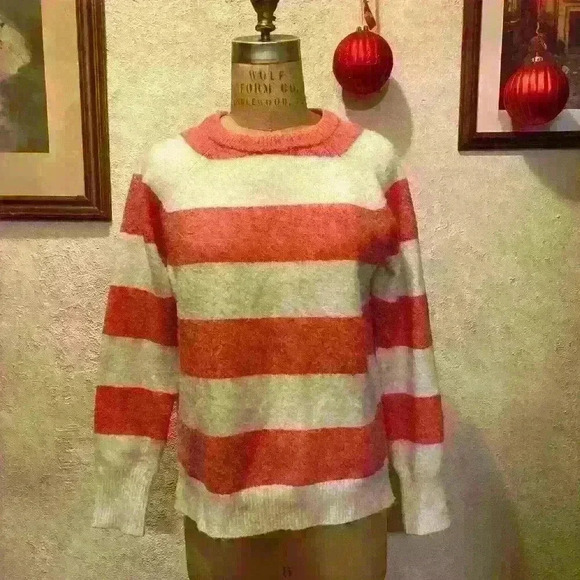Caslon Cozy Fuzzy Striped Crew Neck Sweater Size S - Picture 1 of 11